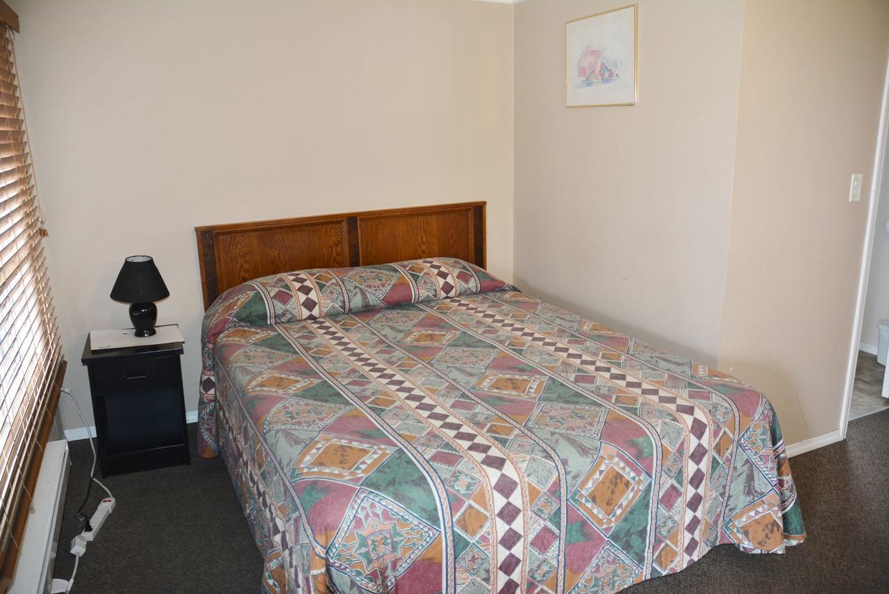 Bluebird Motel พอร์ตอัลเบอนี ภายนอก รูปภาพ